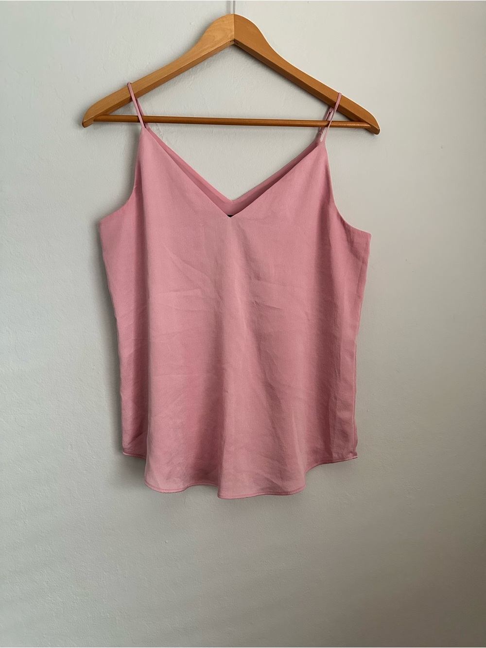 Express Pink V-Neck Camisole